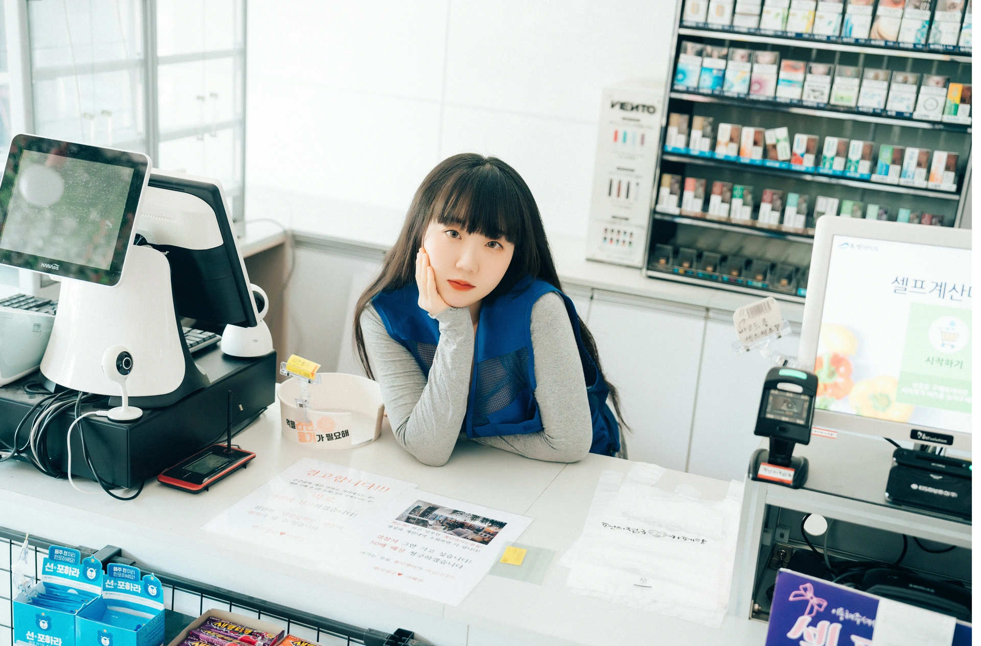 159.[Loozy] Doyeon - Convenience store sub 1